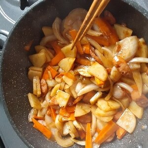 ウインナーで定番野菜炒め